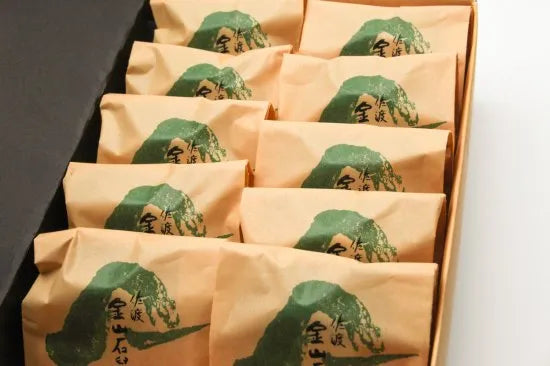 金山石臼最中10個入り